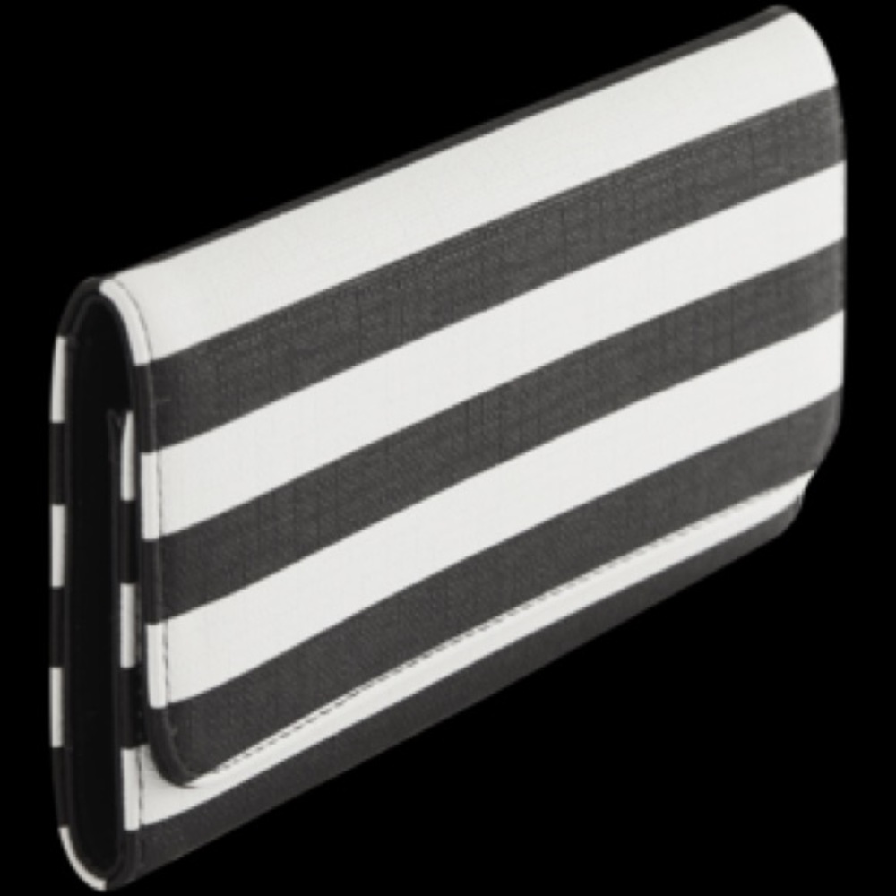 Kut from the Kloth slim striped wallet